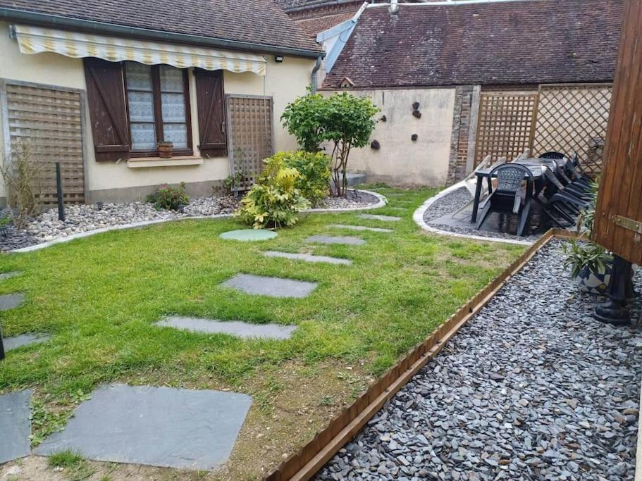 Gite De La Bouvotte Neuville-sur-Vannes Exterior photo